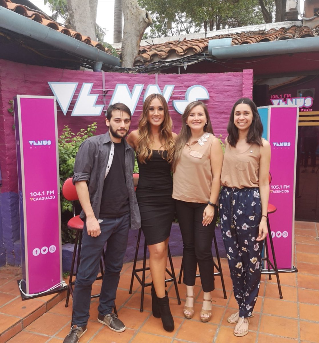 yolandapark1's tweet photo. Premios #tigoconecta en @venusmedia https://t.co/aApURyObek
