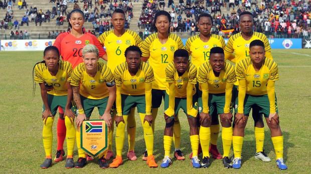 leratophago_'s tweet photo. Tonight they played their hearts out! I’m really proud of them! Heading to France and not looking back! 🇿🇦🇿🇦🇿🇦 #TheGoldenGeneration @SasolSA @Banyana_Banyana We are #Limitless 🙌🏽 https://t.co/c9AiYW3Vol