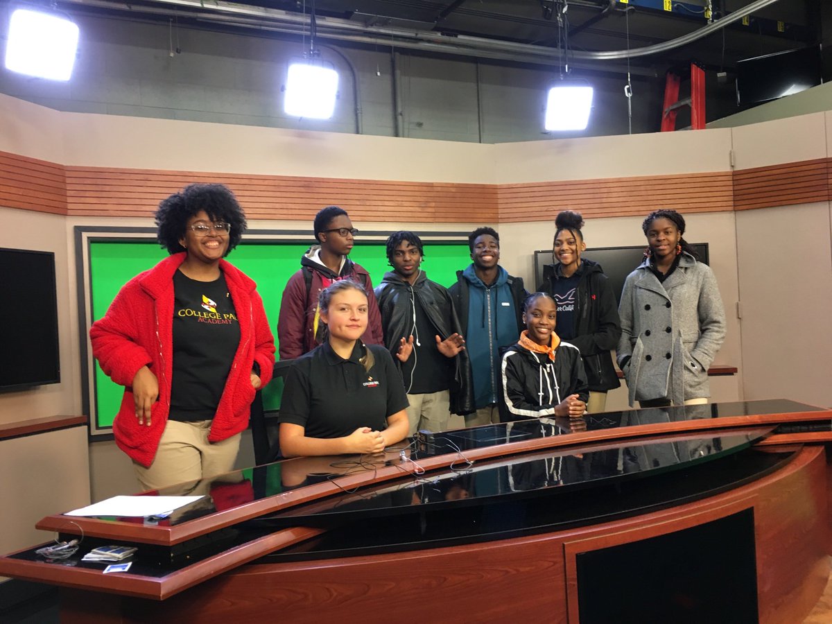 CPAProgramcoor1's tweet image. We were broadcast #journalists today! @presidentloh A HUGE thank you to Sue Kopen Katcef and the broadcast students who run CNS-TV for hosting us! @merrillcollege  @CNSmd Tune in via YouTube! @CPACommunity