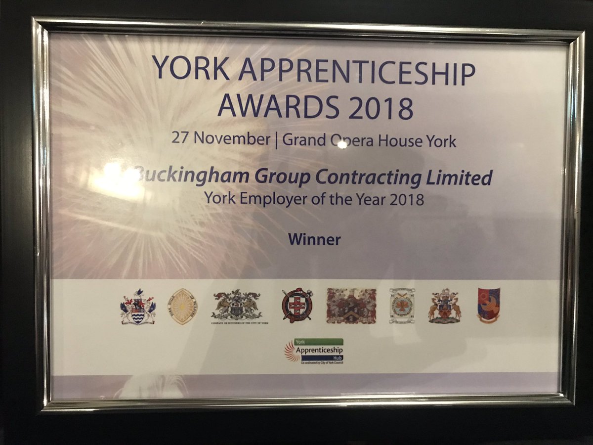 Great to be hear at the #YorkAppGrad18 to celebrate this years graduates and award winners.

We are super proud to have won the York Employer of the Year 2018 award!! 👍

@yorkapprentices