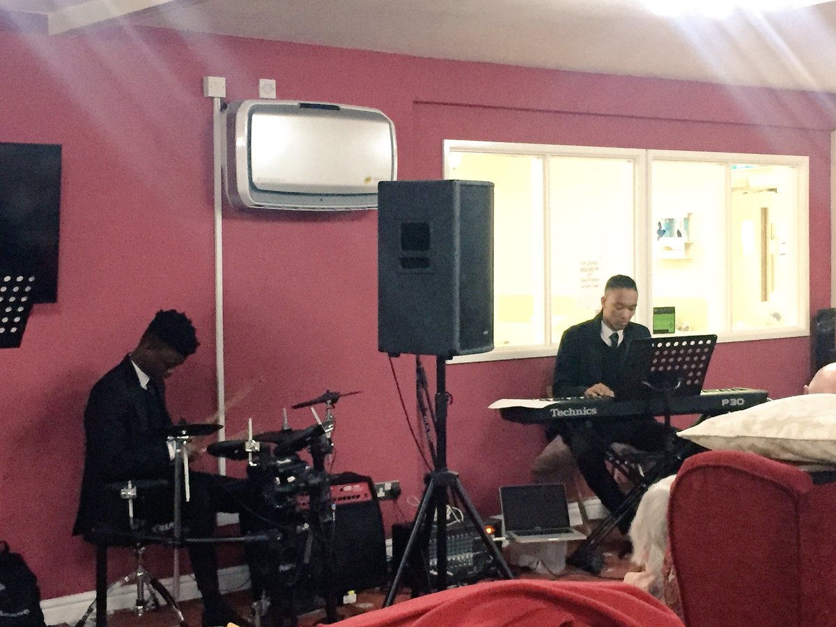 llanwern_music's tweet photo. A wonderful afternoon performing at Llanyravon Care Home, our BTEC students did us proud 😊@Llanwern_High https://t.co/kQoYOVX3ug