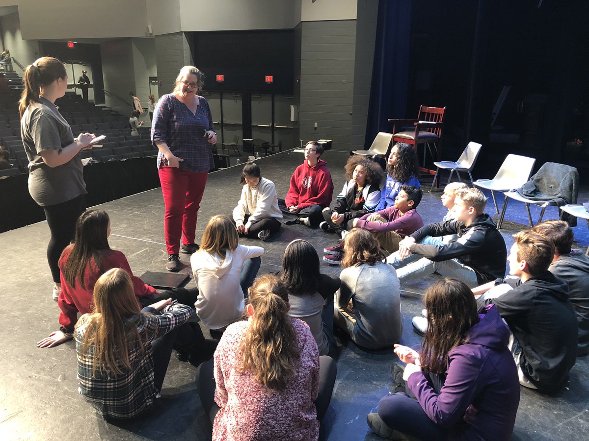 It is great to see how <a href="/marybdavis/">Mary B Davis</a> and the Bob Jones Advanced Theater students are helping the <a href="/DMSPanthers1/">Discovery Middle</a> get ready for their show on Friday. Don’t miss it, buy tickets here: showtix4u.com/events/15996 Go <a href="/wilbankse/">emma wilbanks</a>!!