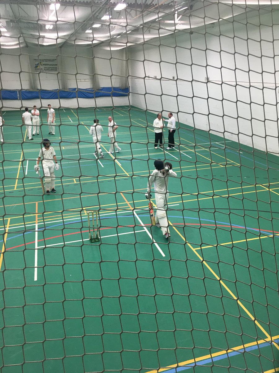 UOG_Cricket's tweet photo. Big power play over from the boys, also THATS 25 for Chris Cooke. 5 to win #6or.... https://t.co/vrtOh8N2Cj