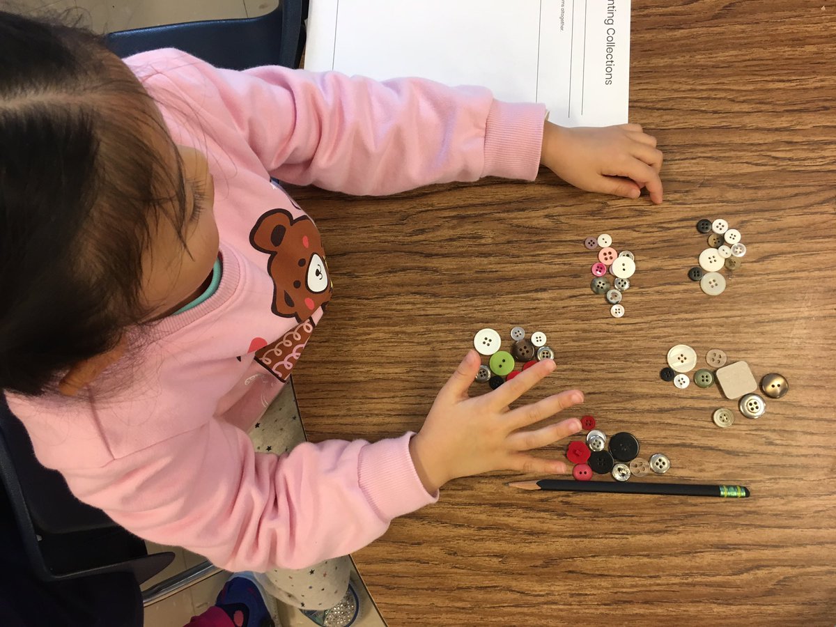 sarahamajors's tweet photo. Counting collections in K! Saw two K Ss pair up and work together to count a collection. One sorted and labeled while the other totaled by counting on using the number grid! What teamwork! @BridgeElemMath2 #countingcollections #LTLmath #LPSelemMath https://t.co/qLh9Ug53bA