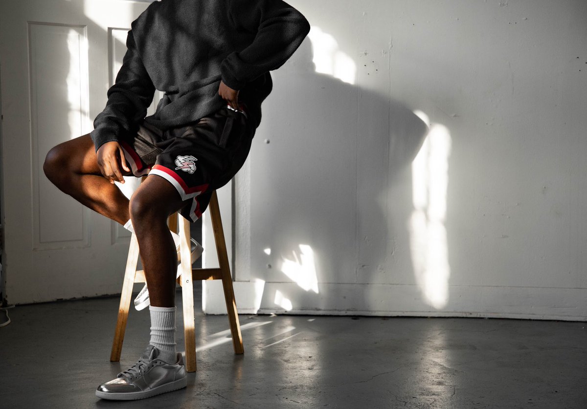 jaefields_'s tweet image. This Sunday, pop up at machus studio to launch the three piece collab with Alex from 1-4p // roll thru n say 👋🏼