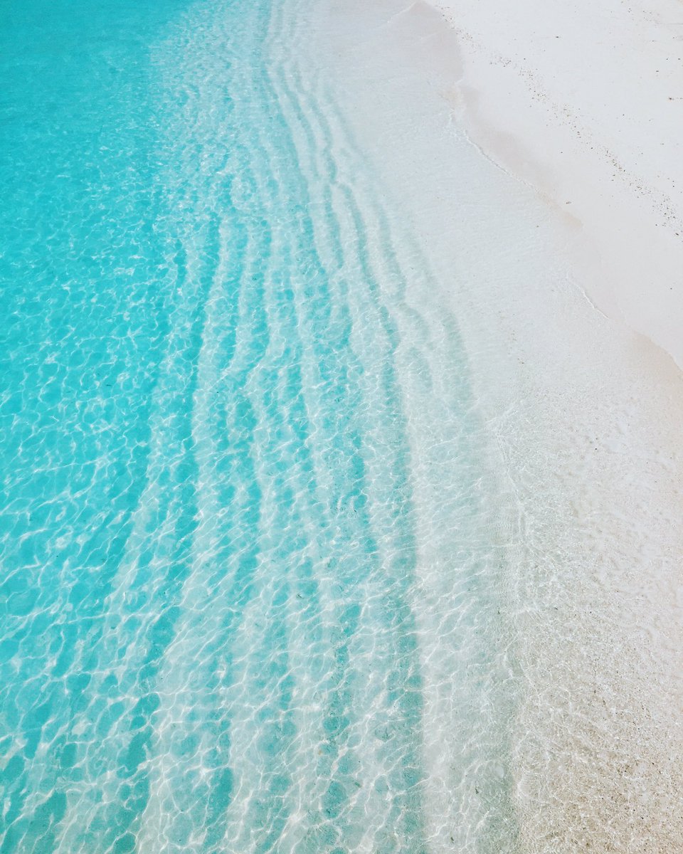 pure
/pyo͝or/
adjective
uncontaminated without any extraneous unnecessary elements. Free of contamination clear, unpolluted. Just imagine all the #oceans were truly as #beautiful as what we “see” here. Its everyone’s  responsibility to look after home
POD-X 
.