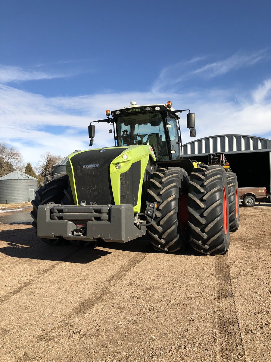TalbertPreston's tweet image. Myth Busted: “Third party installs aren’t clean and there are cables everywhere.” False. A little time and effort, and the #InCommand1200 looks factory installed ready for autosteer with the #steercommand @AgLeaderTech @CLAAS_America