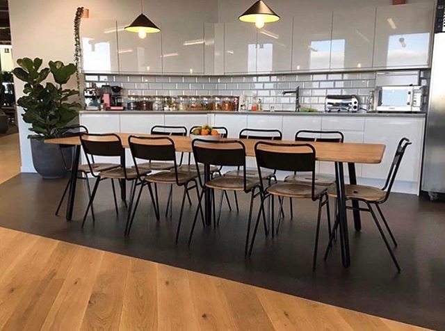 _DavidIrwin's tweet photo. #Regram @deadgoodltd ・・・
#Deadgood #WorkingGirlTable #XL
——————————————————
Pleased to introduce you to a (not so little) update to the #WorkingGirlCollection in the form of our super sized 3000mm #WorkingTable by @_davidirwin ——————————————————
#Sol… https://t.co/yikDBNdCWl https://t.co/W1f0D6JBs1