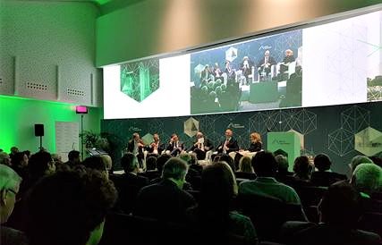 RussiaNewsDir's tweet photo. MAIRE TECNIMONT ED ENEA: UN ACCORDO NEL CAMPO DELLE NUOVE TECNOLOGIE PER LA TRANSIZIONE ENERGETICA https://t.co/l6E6JLFeZR @MaireTecnimont #NextChem #greendistrict #FabrizioDiAmato #Innovation #FedericoTesta #GreenAcceleration https://t.co/spGFXaQSnK