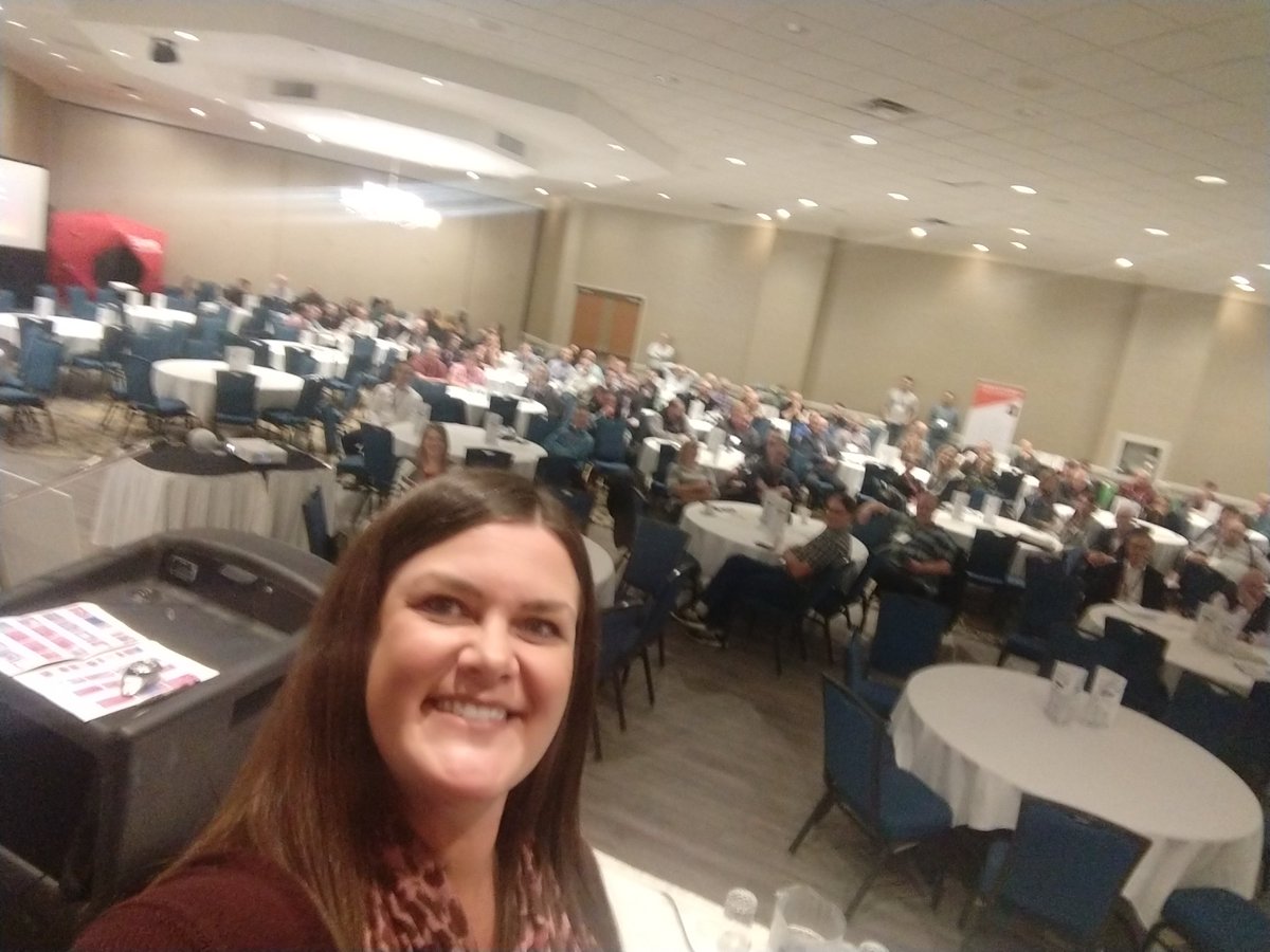 thefarmbabe's tweet photo. Speaking at @SaskMilk today at the 2018 Saskatchewan Dairy conference. The theme is "What can you control?" 

We can control combatting misinformation on social media &amp; celebrate the industry that feeds us all! 

#AGvocate #FriendAFarmer #SaskMilk #MOOvember https://t.co/pYOqTb9KYC