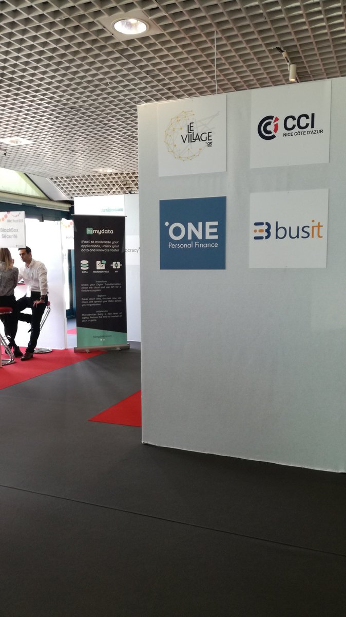 CarantaAngeliqu's tweet image. #startup village en partenariat avec @CCIcotedazur et @villageCASophia ➡️ à @TRUSTECH_Event 2018 avec @himydata , @Bus_It , @BlackBoxSecu, @BigDataEzako , @one_pf