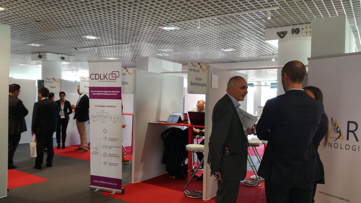 CarantaAngeliqu's tweet image. #startup village en partenariat avec @CCIcotedazur et @villageCASophia ➡️ à @TRUSTECH_Event 2018 avec @himydata , @Bus_It , @BlackBoxSecu, @BigDataEzako , @one_pf
