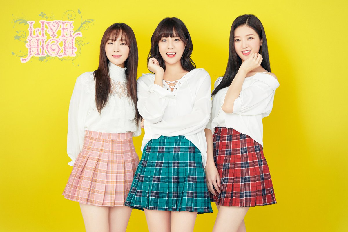 livehigh_red's tweet image. 「LIVE HIGH #E.P1」일본 발매기념 이벤트!!!
11/30 (금) 18:30
타워레코드 시부야점 4층 이벤트 스페이스
12/1(토) 19:30 타워레코드 카와사키점
12/ 02 (일)  IDOL CONTENT EXPO 
치바 이온몰 마쿠하리신도심 그랜드몰 1층그랜드스퀘어
12/3일(월) 19:30 타워레코드 마치다점
#리브하이 #LIVEHIGH