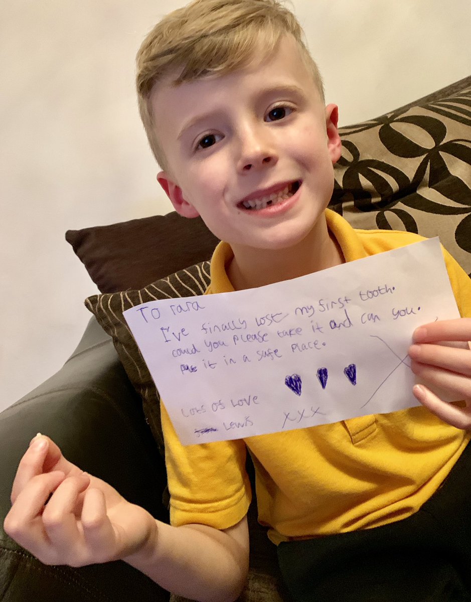 loopylou2812's tweet image. First tooth lost and a letter to his tooth fairy Ra Ra ❤️ #losttooth #firsttoothlost #toothfairy #mums #Toothless
