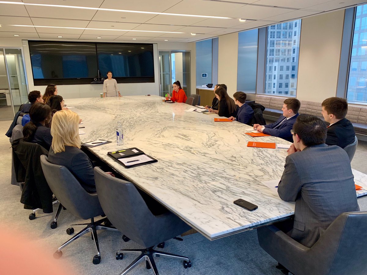 A huge thank you to @OppFunds for hosting our @ArtSciencesSU students for the annual Stocks &amp; Finances immersion trip to NYC🗽Another big thank you to key alumni who spoke to our students and gave invaluable career insight and advice!