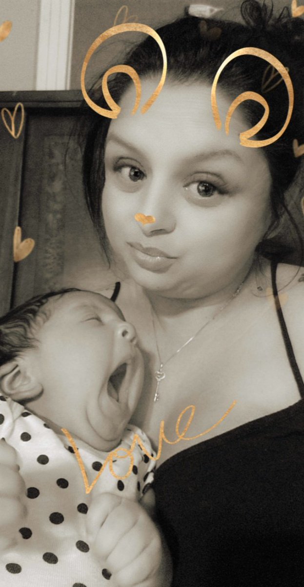 Amanda41054803's tweet photo. I was camera ready, Alivia, not so much 😂😂 #selfieshenanigans #imbored #readytogobacktowork https://t.co/n6WbVnvauV