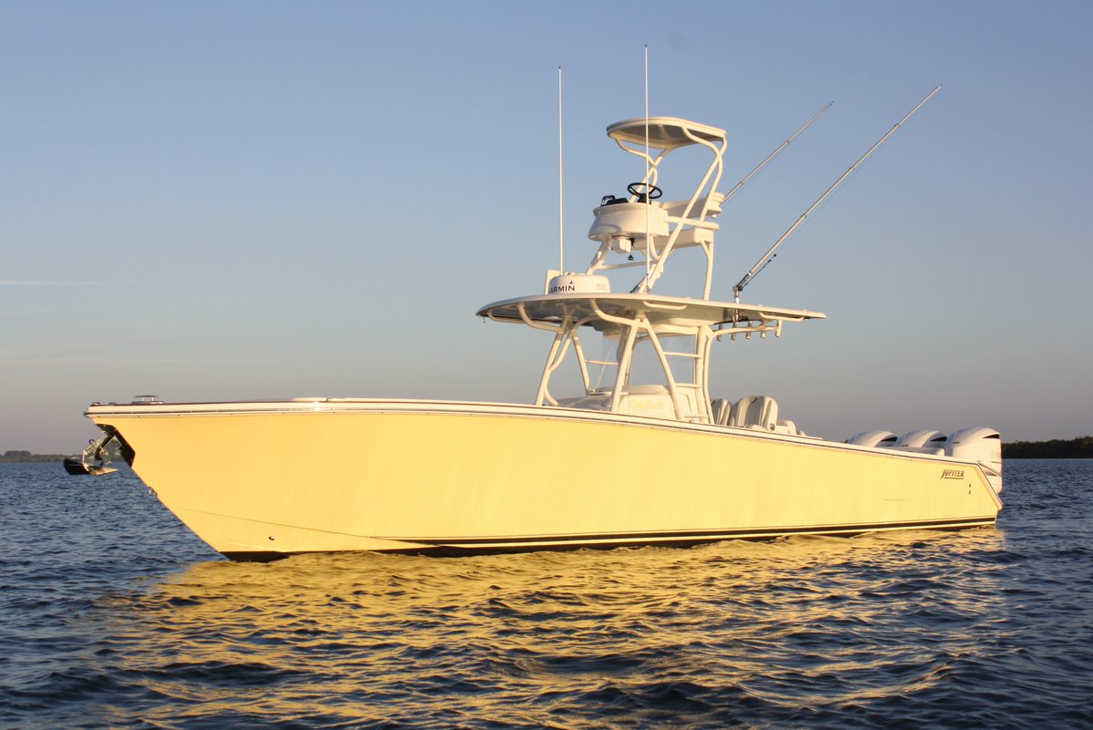 JupiterMarine's tweet photo. The bright side looks better from the tower!
.
.
.
#Jupiter38 #JupiterMarine #centerconsole #boatlife #Jupiter #boating #fishingboat #family #fishing #adventure #island #lifestyle #secondstation https://t.co/WfsTPmfDSI