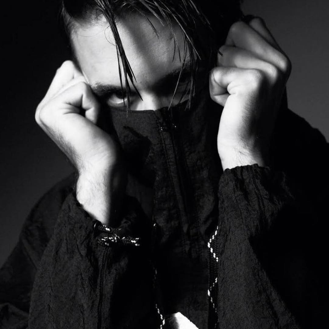 archivegerald's tweet image. 🙎🏻‍♂️🙎🏼‍♂️