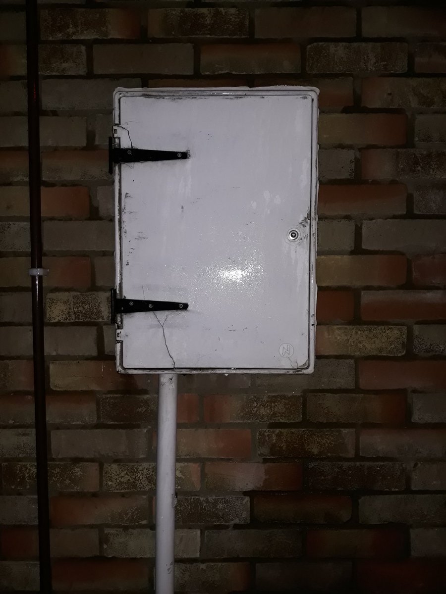 repairmymeter's tweet photo. Great Feedback from Mr Jowett
“Being honest I was a bit sceptical about it taking 30 mins to fit from looking at the video, but it did and was really easy to fit. It quickly and easily turned a battered meter cabinet into one that looked brand new” #overbox https://t.co/qI9xdTib8U