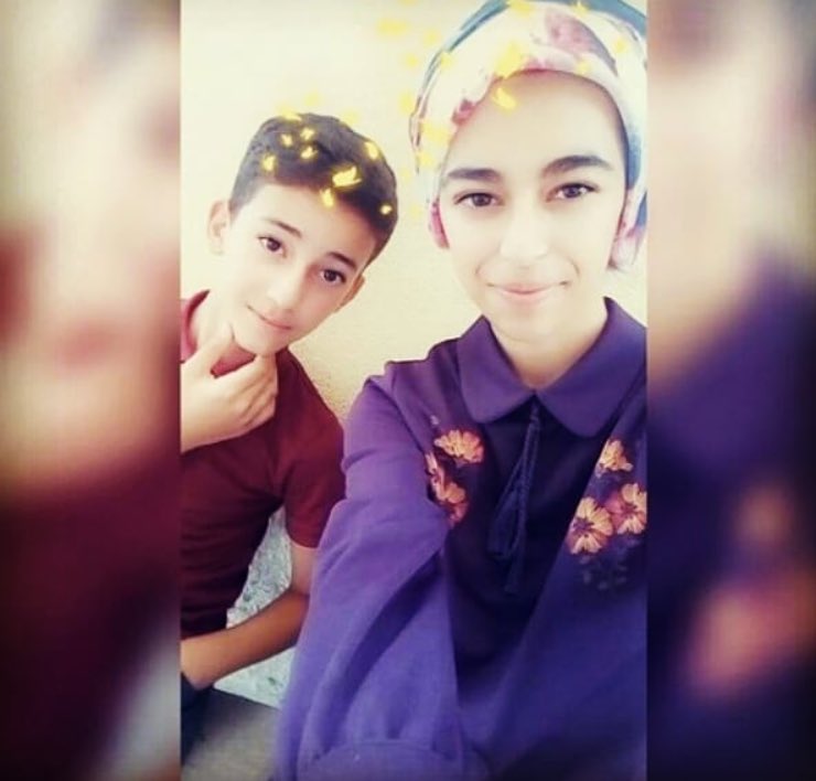 Sarıl yana yana