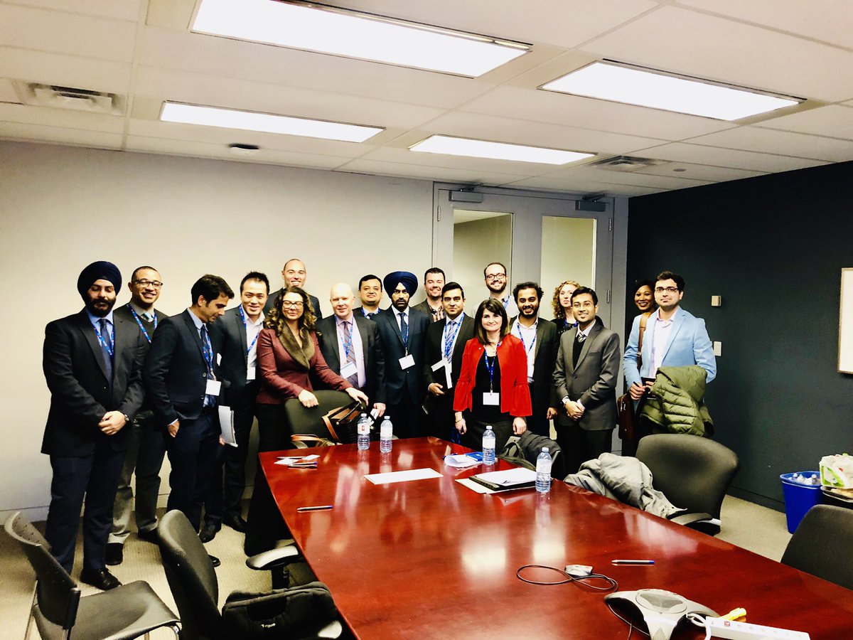 thehangzhou's tweet photo. Welcome to Canada 🇨🇦! Welcome to BMO! Proud to represent #TorontoCentralmarket at BMO Newcomers Speed Mentoring Event today. We’re the Bank you dream to work for. What’s unexpected, expect it from us! #ProudToWorkAtBMO #TCRocs https://t.co/WDxlABG5Zf