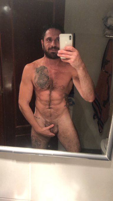 Good night Twitter https://t.co/sq9ArLde9Z