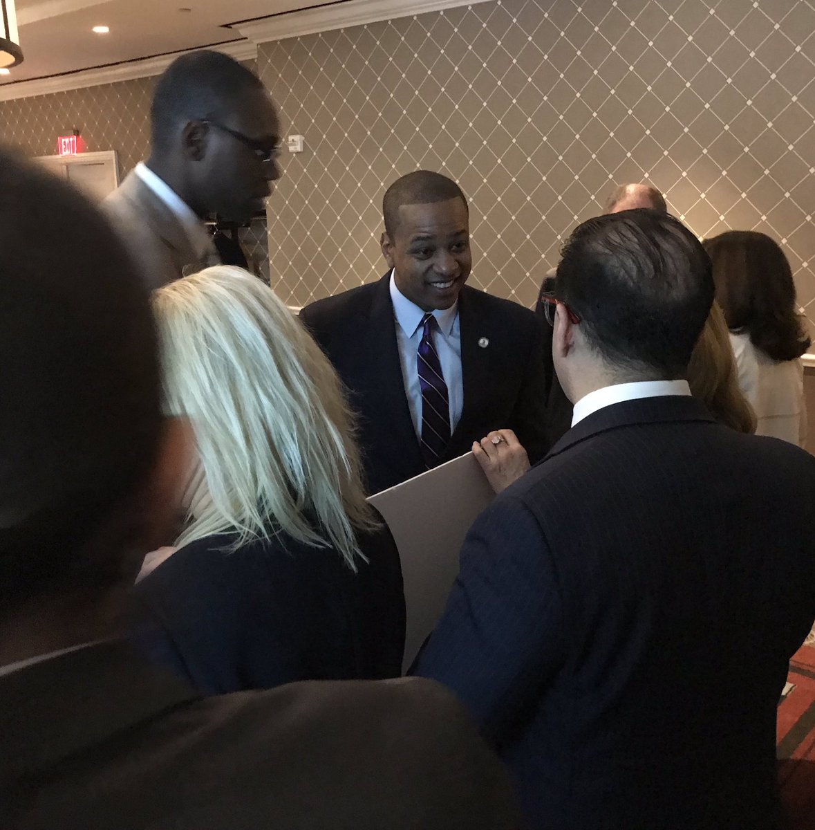 FairfaxJustin's tweet photo. Welcome to #Virginia @DemocraticLGs! We grew > 50% from 14 to 23 with so many #BlueWave victories! #DLGA #DemLGs #WeRiseTogether @TomPerez @IsaacDovere @DanielStrauss4 https://t.co/ezcYyQOJ04