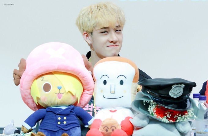 BANG CHAN IS CUTE