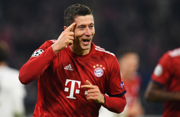mohamadsadiq316's tweet image. The Sixth all time scorer in @ChampionsLeague
He known as #LewaGoalski
He known as #TheGoalMachine, and he the one and only @lewy_official #RL9
#MiaSanLewa #51AndCounting