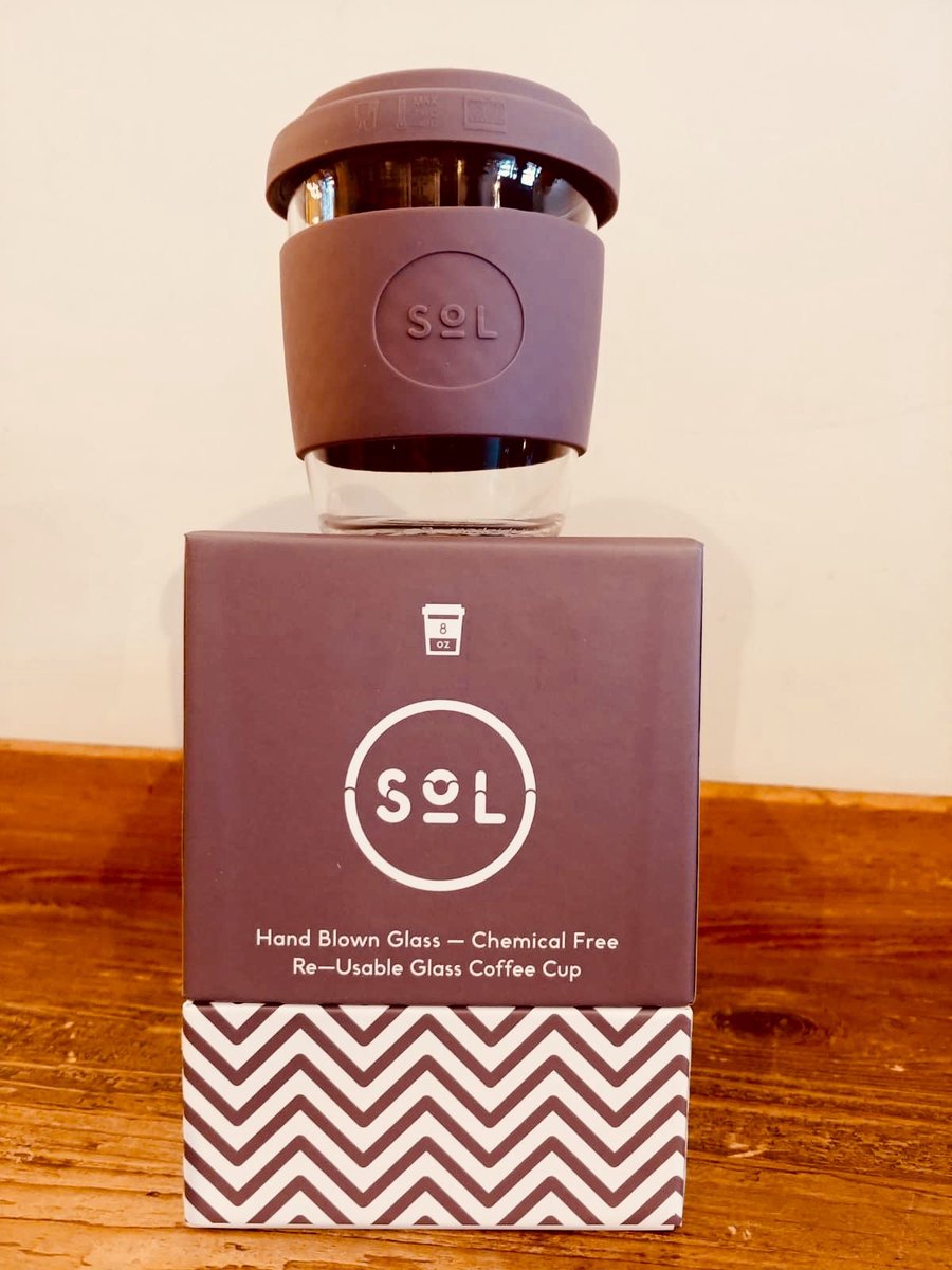 EZandMoss's tweet photo. Stocked up with the wonderful reusable #solcup, hand blown glass, chemicals free & durable yet light. Looks cool & good for the #environment. A win-win, so come & get yours. https://t.co/j45Fn1XZS3