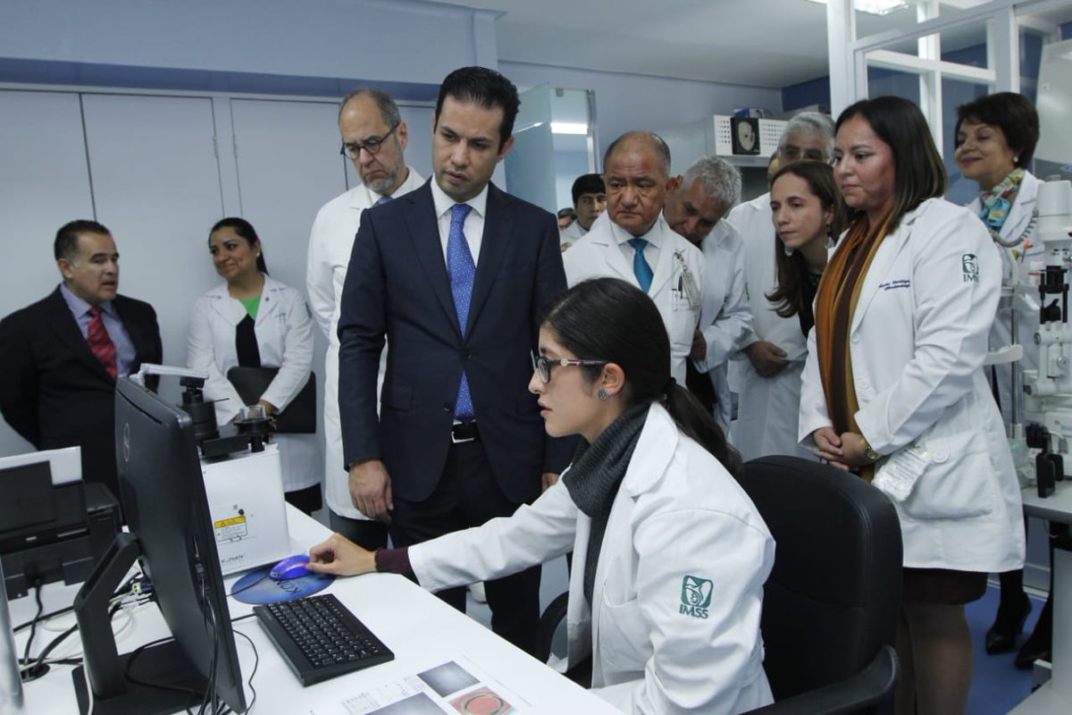 tuffic_miguel's tweet photo. Pusimos en marcha el Banco de Tejido Corneal en el Hospital General del #CMNLaRaza, el cual servirá para el procesamiento, almacenamiento y conservación del tejido con fines de trasplante.
https://t.co/GF0Z4icpvK https://t.co/3j23eZq5Y4