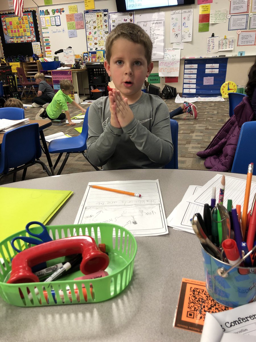 wendymaebranson's tweet photo. “Crashing” words together today #nisdela #tcrwp #hatfieldelem https://t.co/0dkJGn5dJI