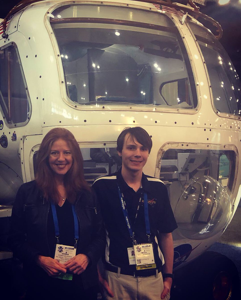 ThirdRockRadio's tweet photo. We had so much fun on Day 1 at SpaceCom! We can’t wait to do it again tomorrow! Tune in to https://t.co/z1XHipyNzy at 1pm Central to hear interviews... or if you’re in the area, come on down and say hi! #NASA3RR #SpaceCom2018  #NASAJohnsonSpaceCenter https://t.co/S4GOa2aGdb