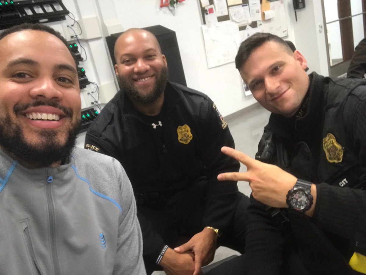 If this is not dedication, I don’t know what is. Bryan’s working on First Net Leads at 10pm. #dedicated