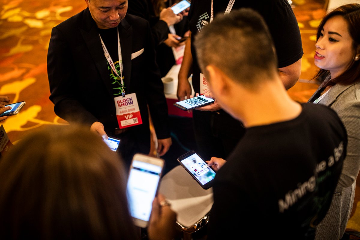BlockShowcom's tweet photo. 🎞 Couldn’t make it to BlockShow?
No worries, we got you covered!
Join live stream here: https://t.co/QnVwAV7DEd

📸 Check out the photos from the event here: https://t.co/FyQrZGxEIX

Tag us with #blockshow and @blockshowcom https://t.co/s62jjDboIY