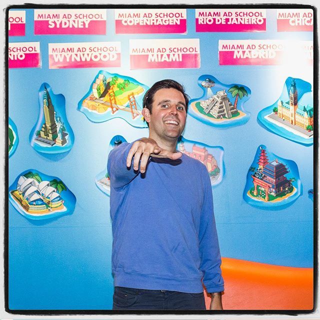 MiamiAdSchoolSF's tweet photo. Finishing 2018 with a bang! ⚡️Thanks to Pete Scanlon for coming in as our last Industry Hero of the Fall quarter! Aside from being a creative strategist at @google, Pete is a MAS alum and taught a weekend seminar this past summer with our account planner… https://t.co/nuTtaW2Zgt https://t.co/SjYXwMnyJB