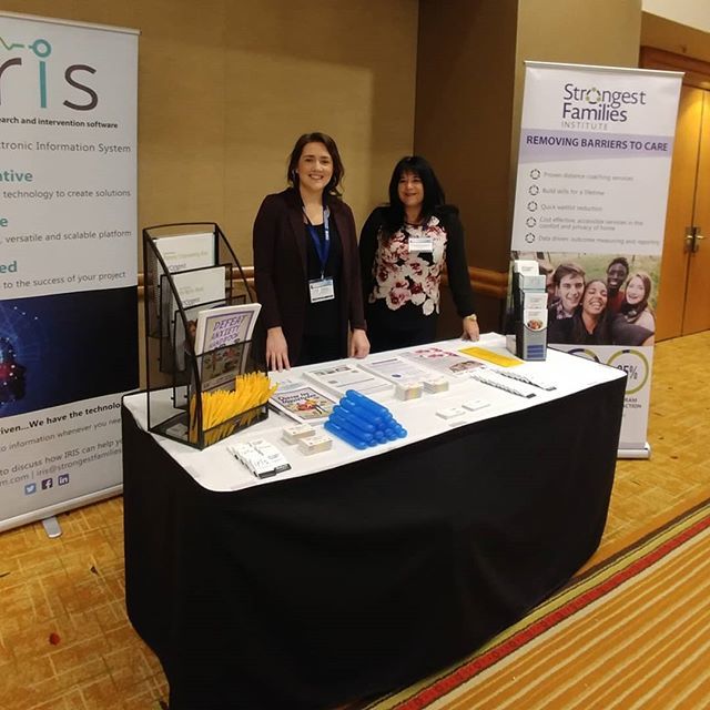 Pam_a_Lamma's tweet photo. The #cmho2018 conference was a success!  The #mendingkits were a huge hit, special thanks to @4imprintcanada for the amazing job!  #SwaggingRights #theywentfast https://t.co/wlOLj7p2Ug https://t.co/eFdZpTLvuN