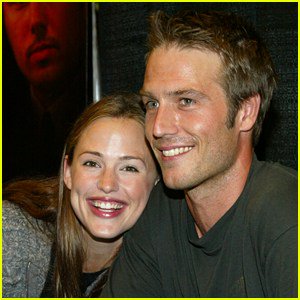 Jennifer Garner Wishes Alias Co-Star Michael Vartan a Happy 50th Birthday!  