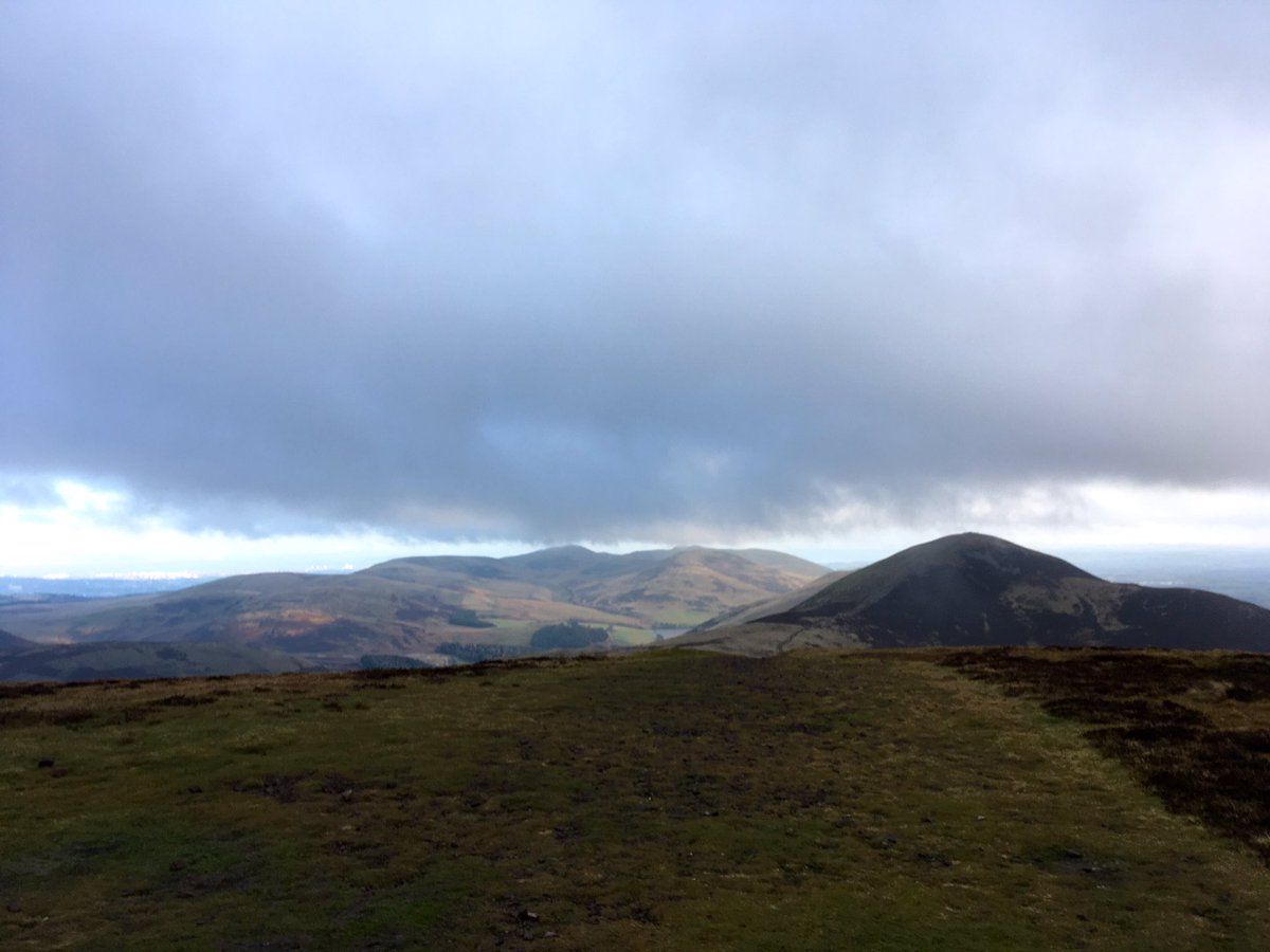 Stusom75's tweet photo. Today’s run wasn’t too bad. #workingfromhomeagain #ukrunchat https://t.co/R9XxRdMqxA