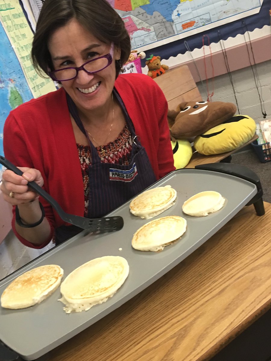MaxwellTeam17's tweet photo. Exploring the properties of matter and having a good snack, too! #provocations 
#sciencerules 
@MaxIBPrincipal 
@MrsTateMaxwell 
@duarteusd https://t.co/PKzSoA4mDr
