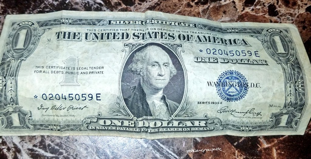 Ever seen a #SilverCertificate before? Lots of #HistoricalValue.
These former #USCurrency bills represented stated amounts of #SilverBullion held by an #Investor.
The #USGovernment was once on a #BimetallicStandard.
#CEOSpeaks🎓 #Commodities