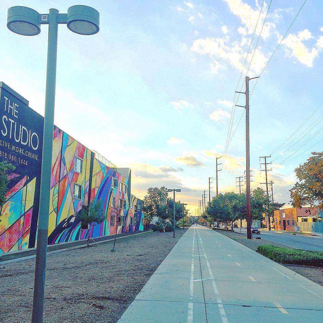 nVe_apts's tweet photo. Nothing like a nice walk to finish up the day. 😁
📸: IG @ erictiede https://t.co/lm1HzmV5CE