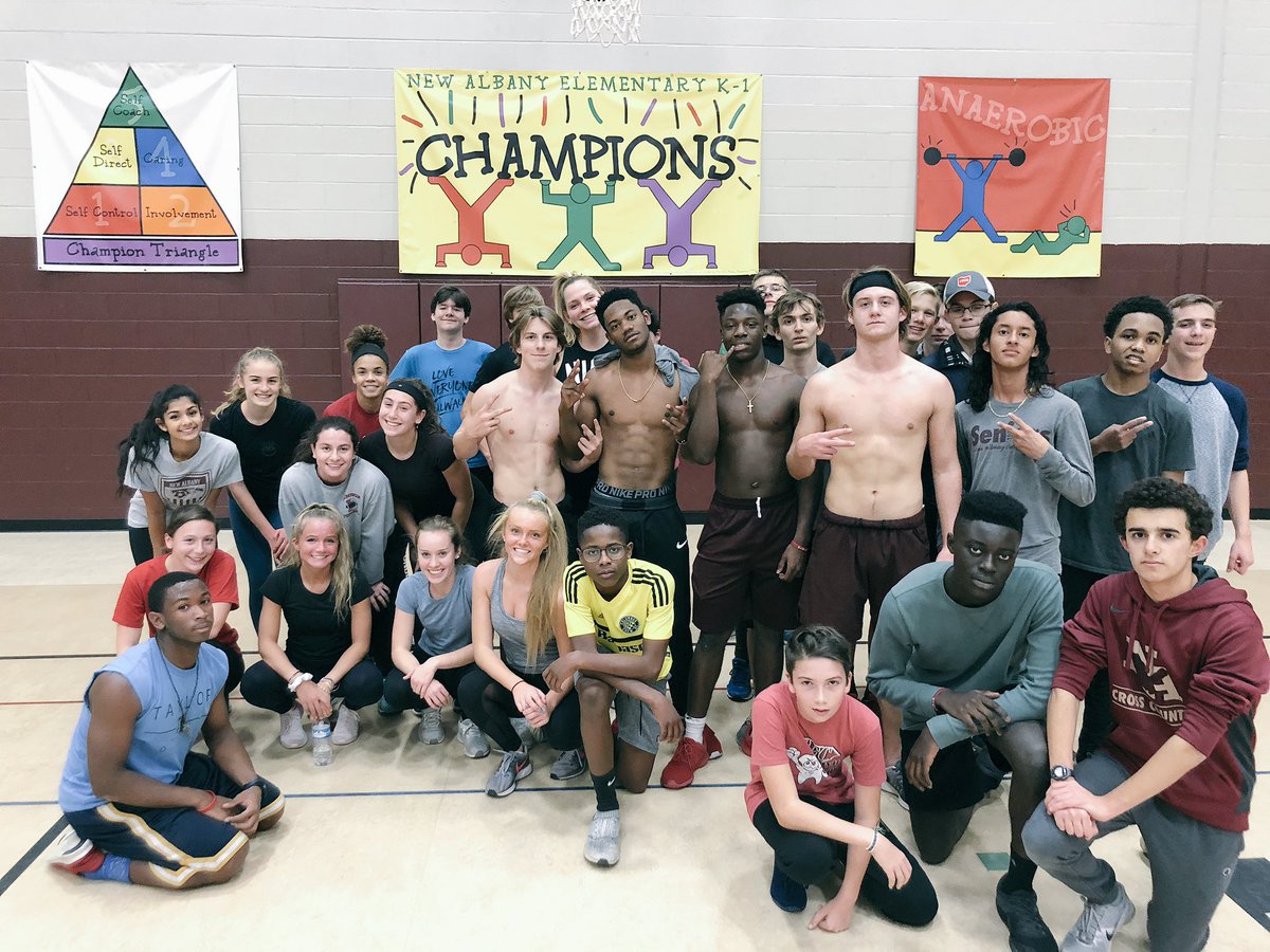 newalbanyTF's tweet image. Yep... this happened today. NATF getting it done. Indoor conditioning. Tues. Weds. 4:30-5:30 @ELC. Get there!  #winterwork #springsuccess @napls_athletics @EagleBackers @NAEaglePride @napls_hs