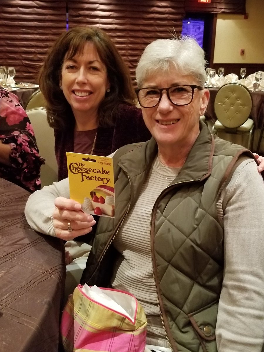 SCEA_NJ's tweet photo. Honoring our ESPs tonight at our annual dinner. These lucky ladies won door prizes! https://t.co/REUjSTtPvc