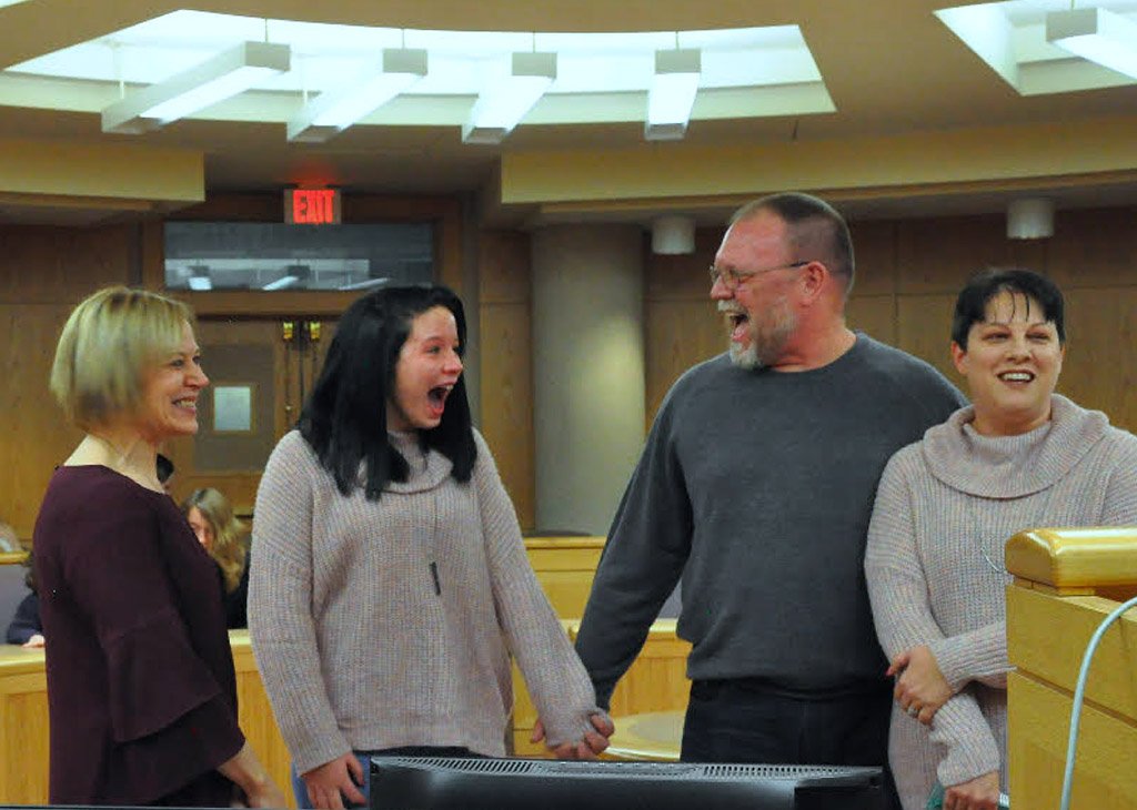 AdoptUSKids's tweet photo. When Judge Feick asked 17-year-old Chasity “would you like to be adopted today, too?” she responded with a sigh and “I wish….” The judge answered, “your wish is my command.” Chasity’s face reveals the beauty of the moment. Full article: https://t.co/8JfX7Lh2ME #adoption #NAM2018 https://t.co/cN0a6W8ll8