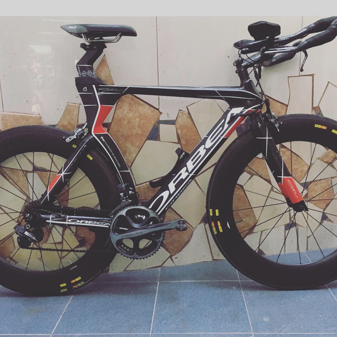 VelodromeMX's tweet photo. Orbea Alzone. Carbon t.55 Shimano Dura Ace Di2 10 pasos Aerobar Profile Design, Rines Mavic CXP80, Potenciometro. (Sin asiento) Certificado VLODRM. Precio Inbox https://t.co/IRnoILyTeq