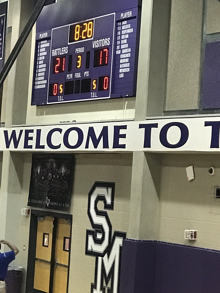 SMHS_SMCISD's tweet photo. Varsity Women’s basketball up 21-17 at the half versus La Vernia. #strikeasone #BeatThoseBears @SMLadyRattlers https://t.co/M2vOOL37wn