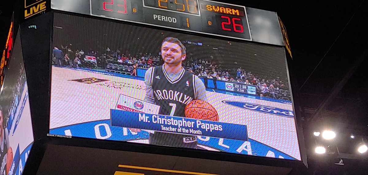 MrPappas_'s tweet photo. Beyond thankful to be honored with the Teacher of the Month award from the @LongIslandNets https://t.co/nGXXZ1qhXc