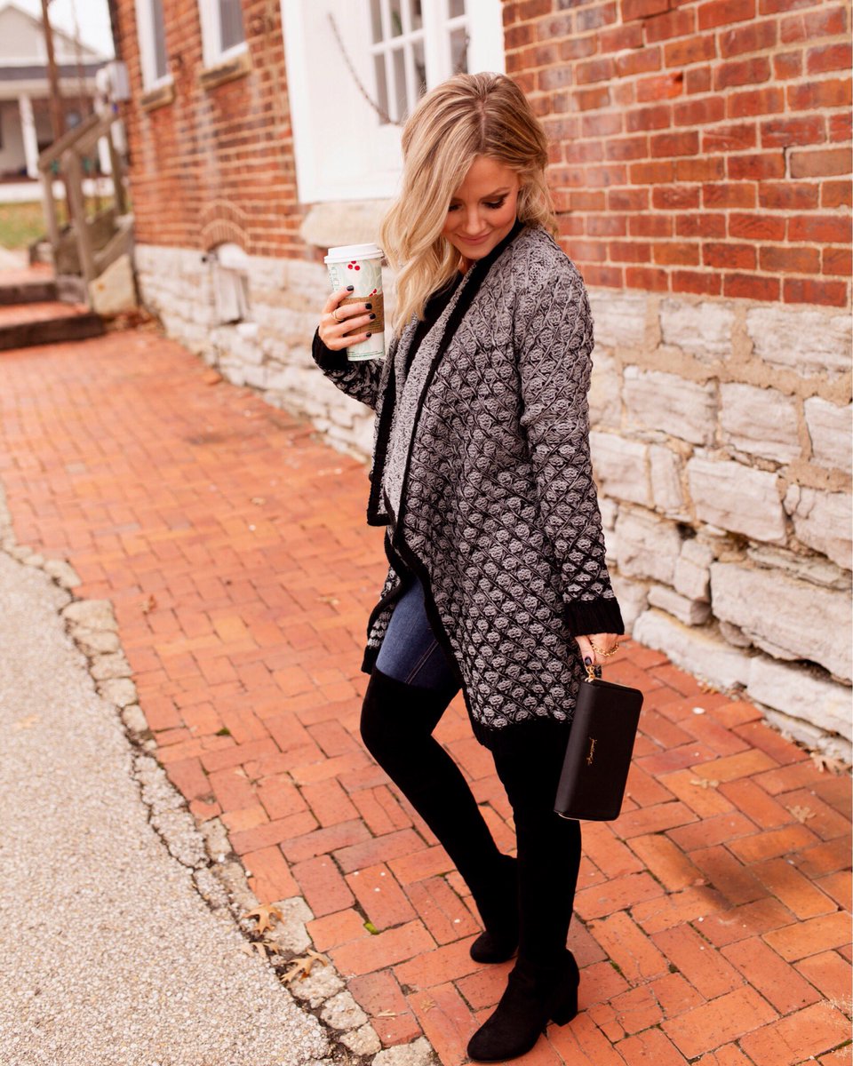 almostreadyblog's tweet image. I’m a sucker for a good cardi and the drape on this one is 🙌🏼💯 Sharing this look from @walmart on the blog tonight! Xoxo liketk.it/2ytov @liketoknow.it #liketkit #LTKunder50 #LTKshoecrush #walmart #sponsored