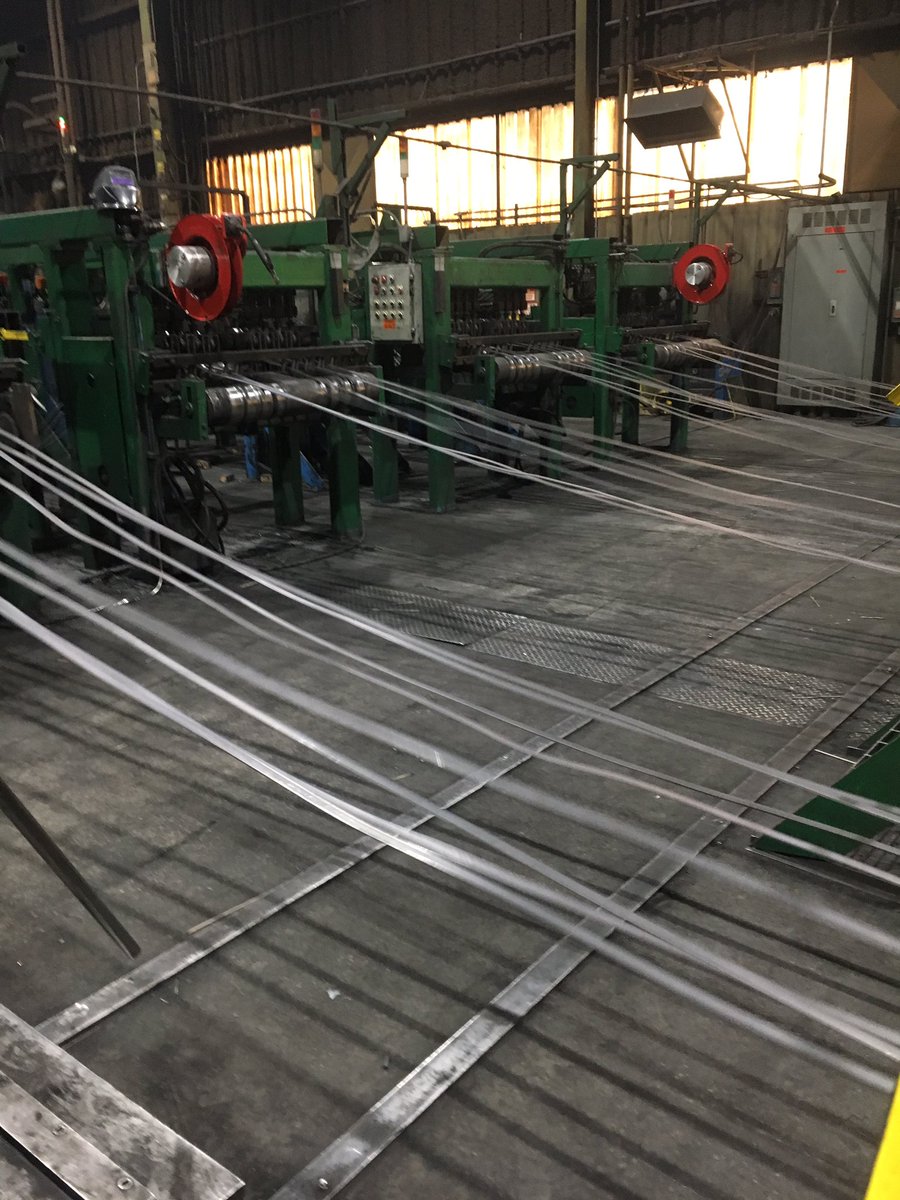 LeslieKayN88's tweet photo. Scenes from Bourbonnais. Great tour for the sales team today! @NucorGrating #TreadShear #BarGrating #SafetyFirst #WomenInManufacturing https://t.co/H9H2FcIHB1